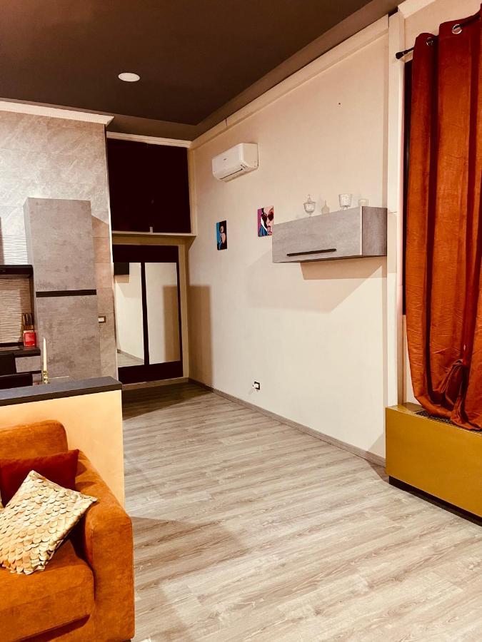 Golden House Apartment คาสเตล มักจิโอเร ภายนอก รูปภาพ