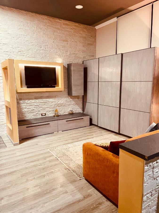 Golden House Apartment คาสเตล มักจิโอเร ภายนอก รูปภาพ