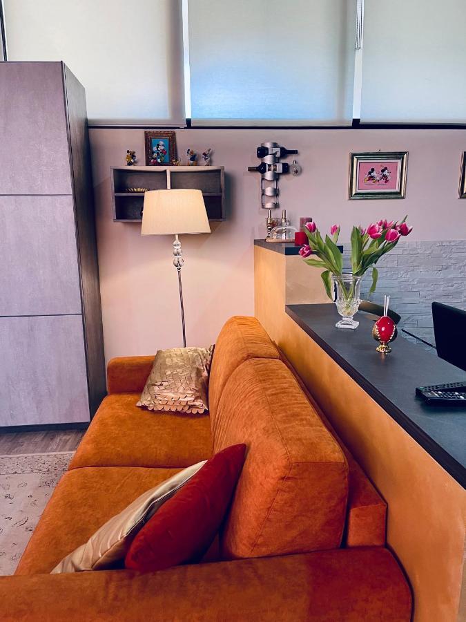 Golden House Apartment คาสเตล มักจิโอเร ภายนอก รูปภาพ